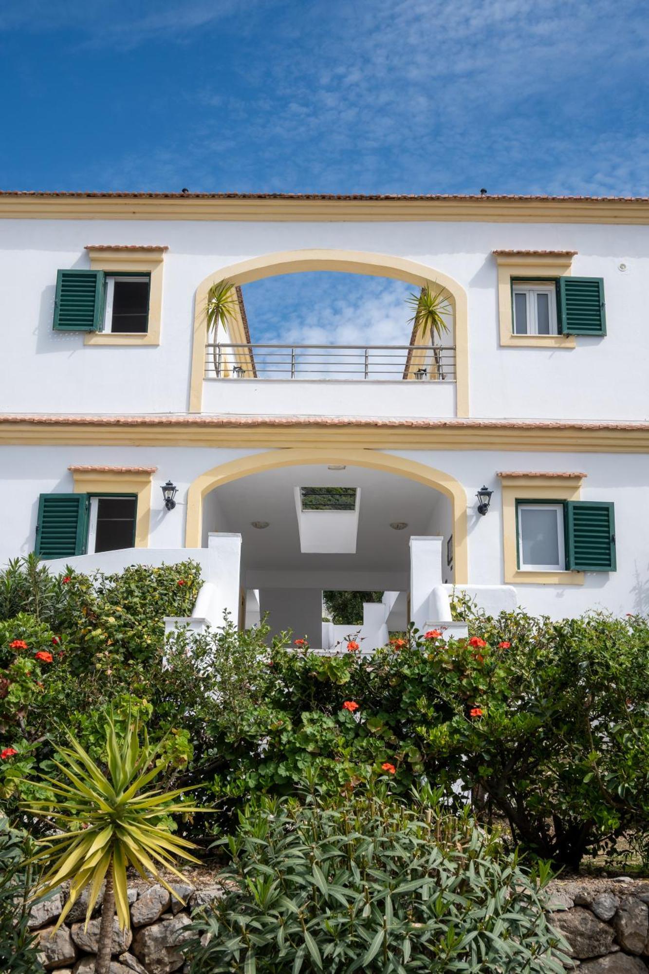 Crystal Blue Hotel, Barbati Exterior foto